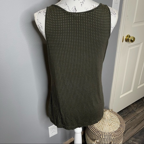 Express Women's Gold Studded Green Sleeveless Top Tank Size Medium - Picture 3 of 4